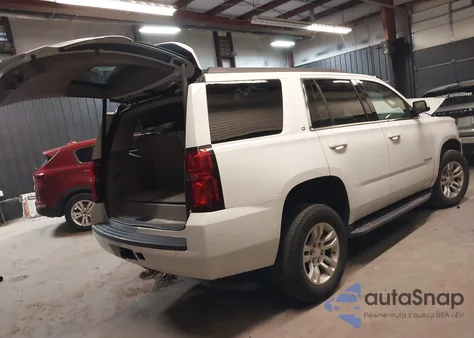 2019 Chevrolet Tahoe Lt z USA, uszkodzony, nr VIN 1GNSKBKC3KR117812